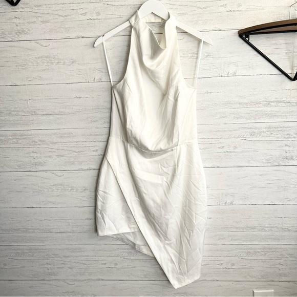 Revolve Elliatt Dress - Picture 4 of 13